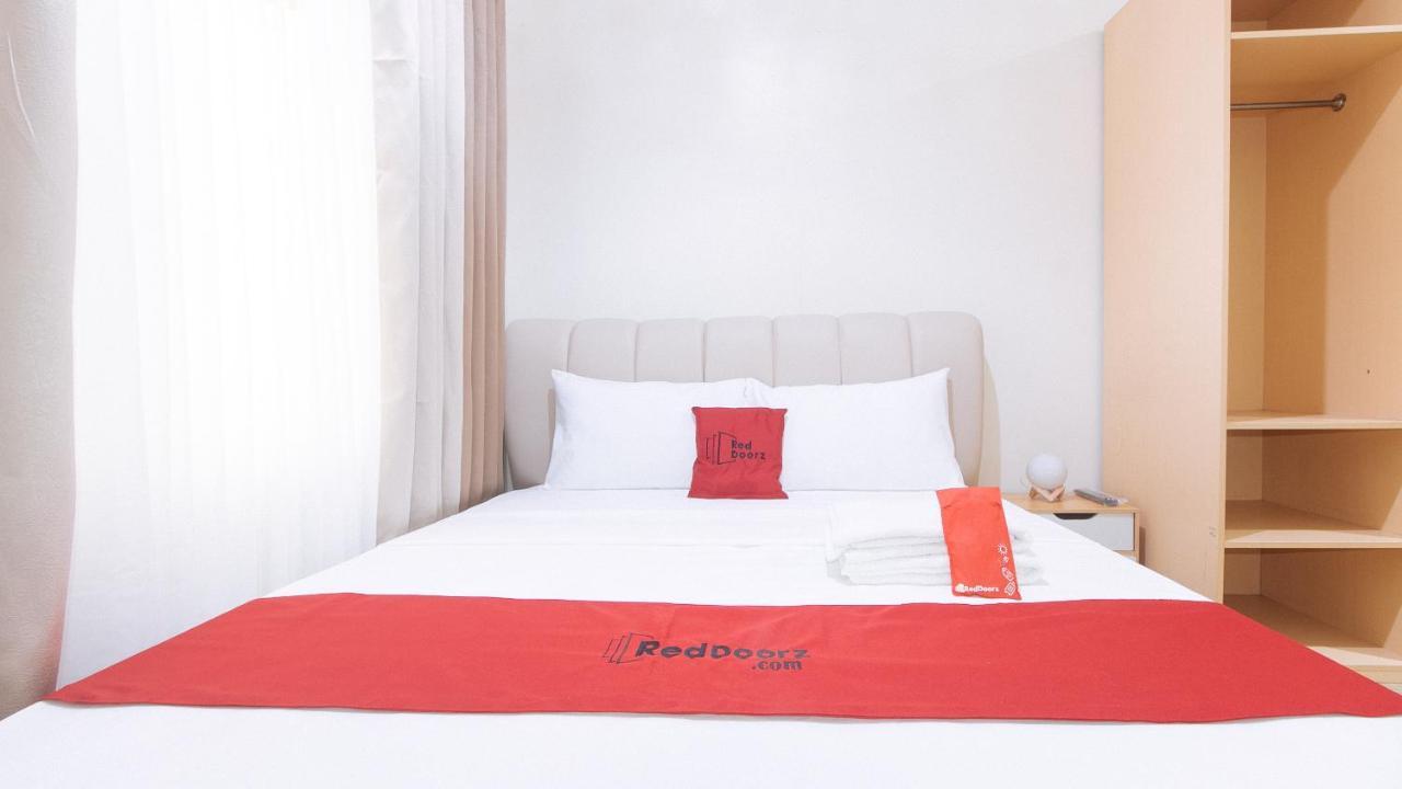 Reddoorz Plus @ Cuarto Verde Staycation Las Piñas Exteriör bild