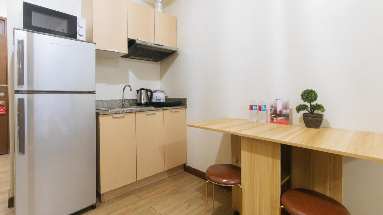 Reddoorz Plus @ Cuarto Verde Staycation Las Piñas Exteriör bild