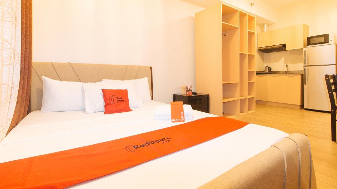 Reddoorz Plus @ Cuarto Verde Staycation Las Piñas Exteriör bild