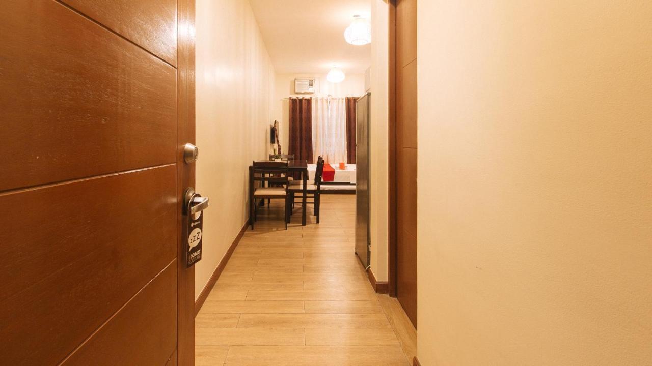Reddoorz Plus @ Cuarto Verde Staycation Las Piñas Exteriör bild